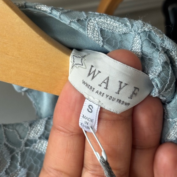 WAYF | NWT Elan lace mock neck lace sleeve blouse | size small - Picture 5 of 6